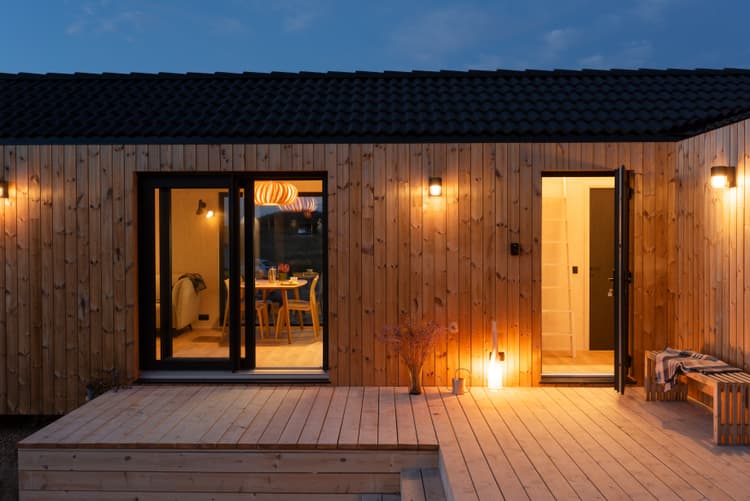 “MLK Houses”: Latvijas moduļu māju ražotājs, kas būvē globālajam viesmīlības sektoram