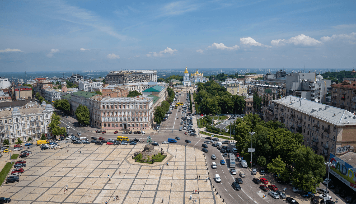 Skats uz Kijivu no putna lidojuma
